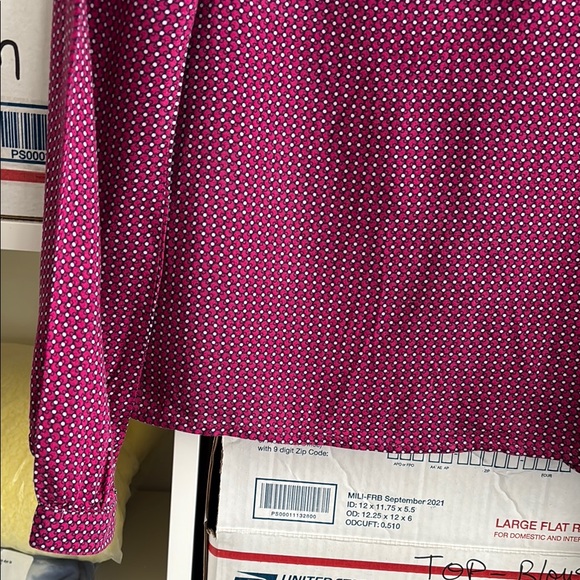 Tommy Hilfiger Women's Top Small Petite - Picture 7 of 9